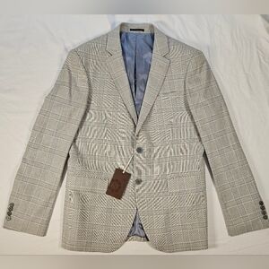 Men's NWT Snover Light Grey Check Blazer, Size 38 Small to Slim Fit Medium